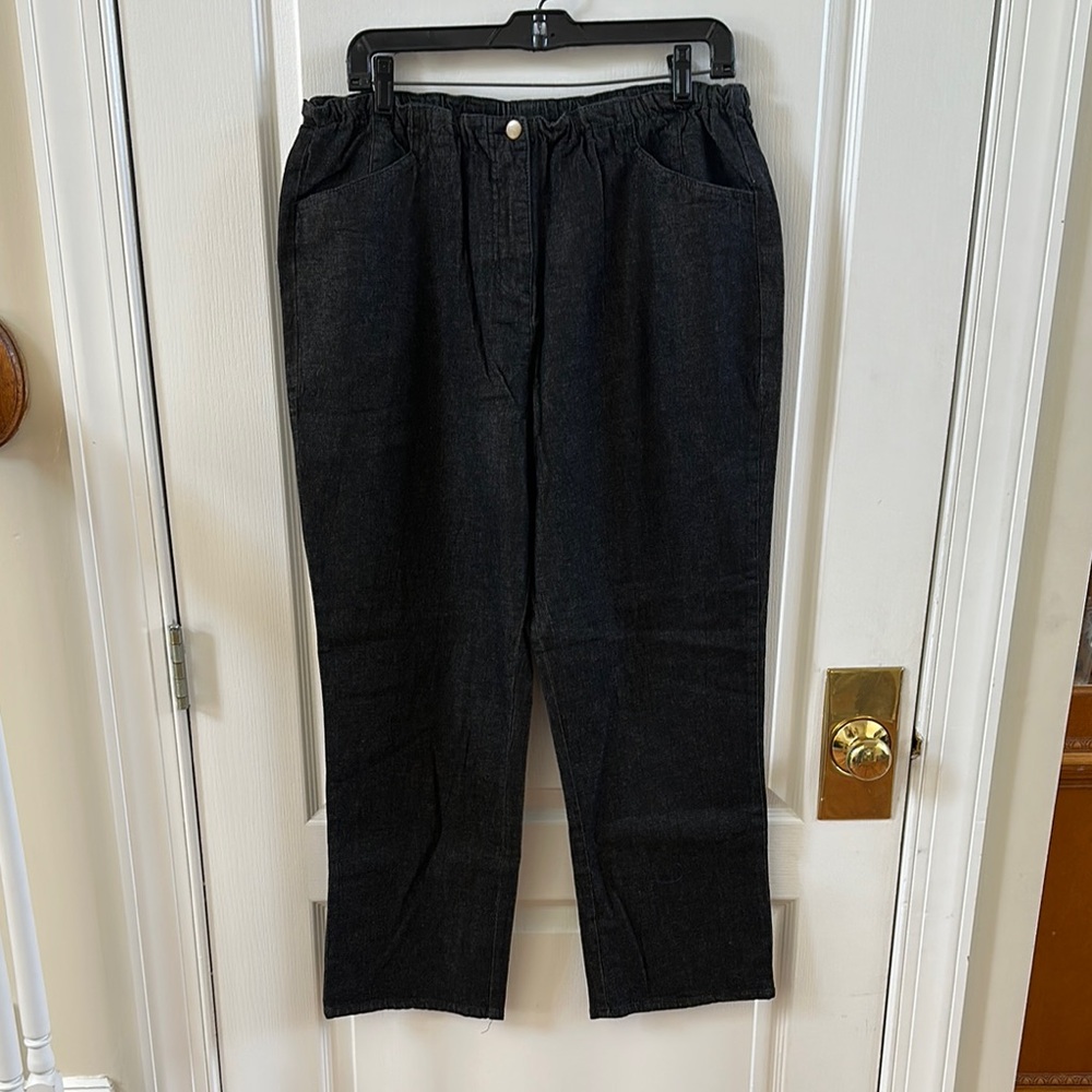 Women’s Black Jeans